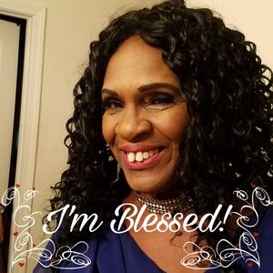 Meet your Posher, Priscilla